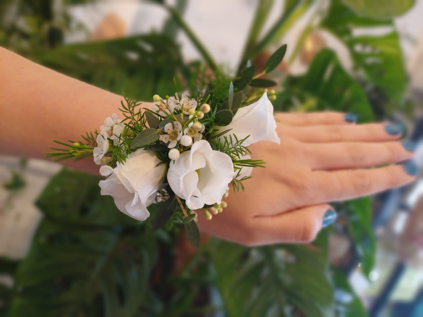 Wedding flowers from Dingles Florist in Barnstaple