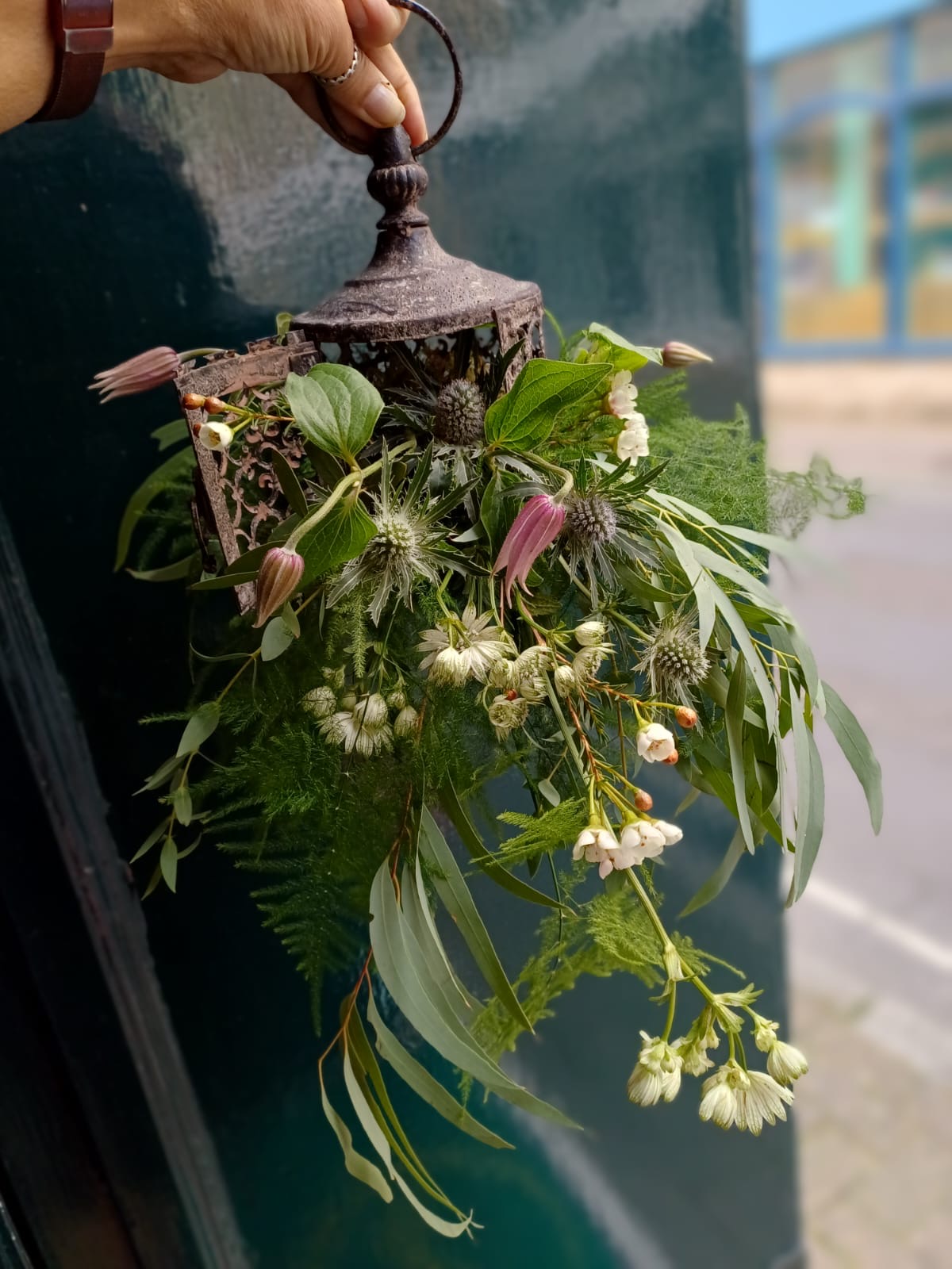 Wedding flowers from Dingles Florist in Barnstaple